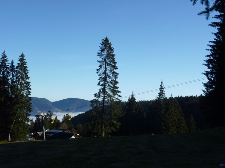 Talstation der Belchenseilbahn im Schwarzwald