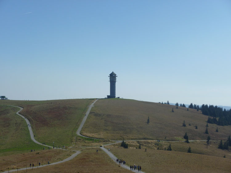 Wandern vom Feldberg im Schwarzwald zum Seebuck mit Aussichtsturm