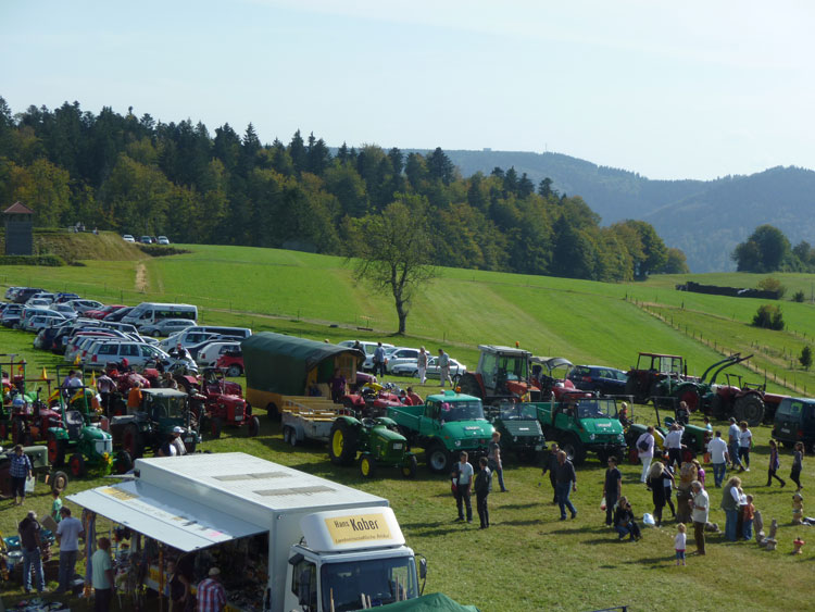 Oldtimer Unimog aus der Luft