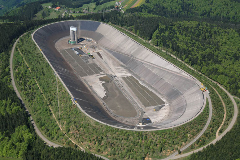 Hornbergbecken Reparatur Luftbild Meyer